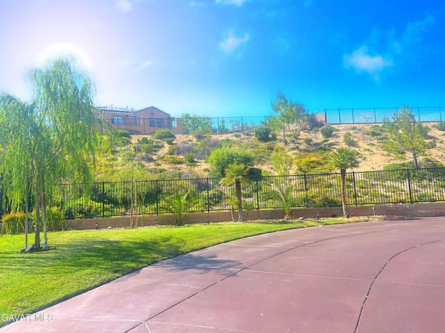 38553 Lion Way, Palmdale, CA 93551