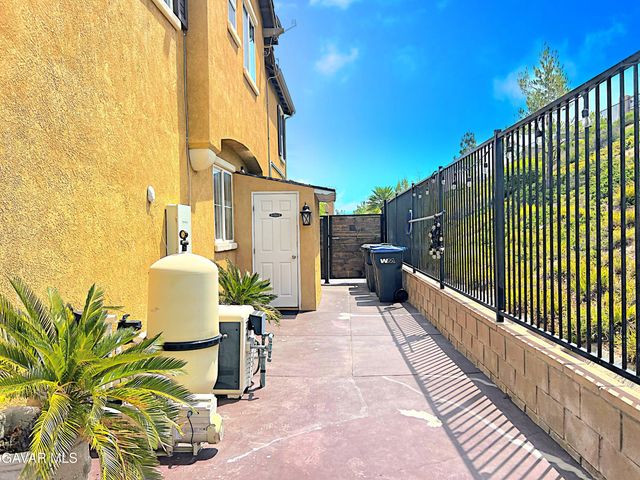 38553 Lion Way, Palmdale, CA 93551