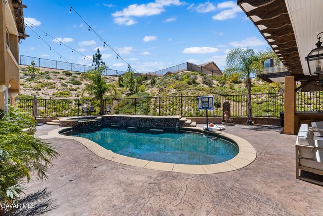 38553 Lion Way, Palmdale, CA 93551