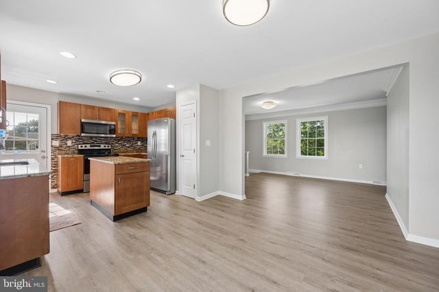 5941 BARTONSVILLE RD, Frederick, MD 21704