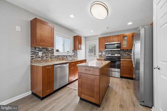 5941 BARTONSVILLE RD, Frederick, MD 21704