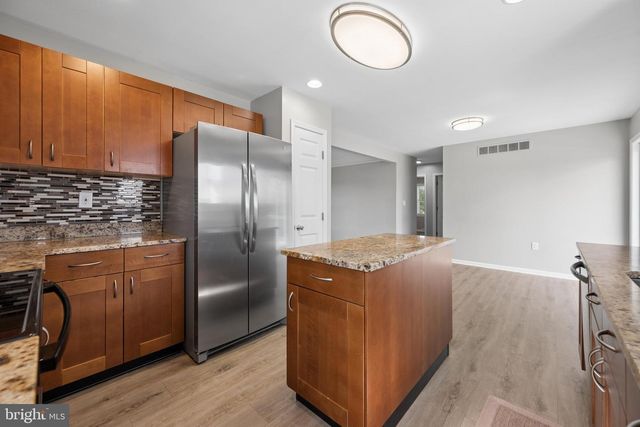 5941 BARTONSVILLE RD, Frederick, MD 21704