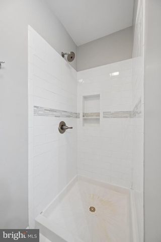5941 BARTONSVILLE RD, Frederick, MD 21704