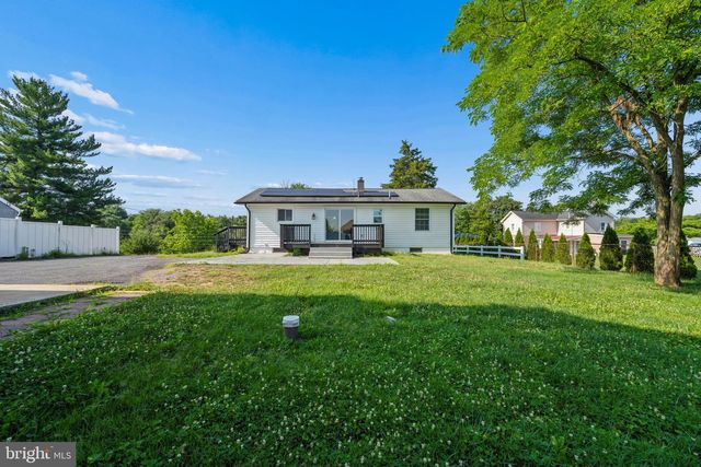 5941 BARTONSVILLE RD, Frederick, MD 21704