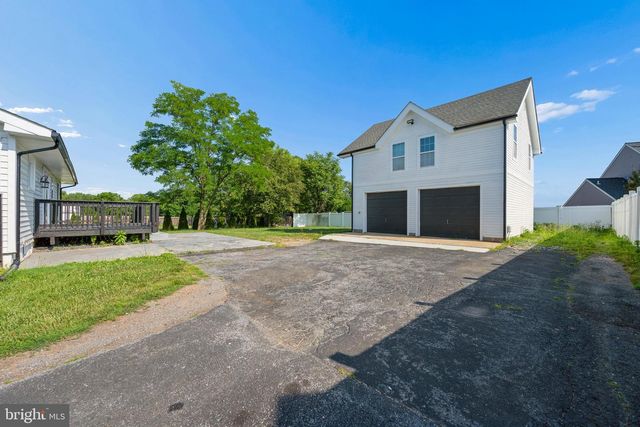 5941 BARTONSVILLE RD, Frederick, MD 21704