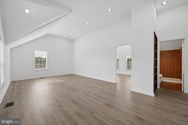 5941 BARTONSVILLE RD, Frederick, MD 21704