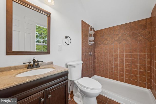 5941 BARTONSVILLE RD, Frederick, MD 21704