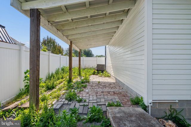 5941 BARTONSVILLE RD, Frederick, MD 21704