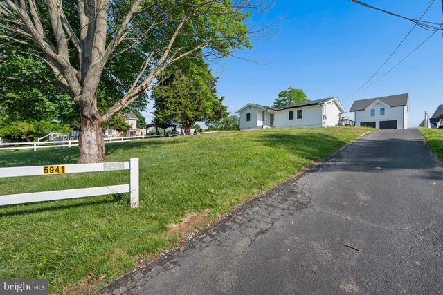5941 BARTONSVILLE RD, Frederick, MD 21704