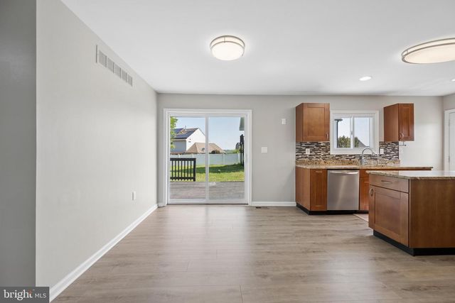 5941 BARTONSVILLE RD, Frederick, MD 21704