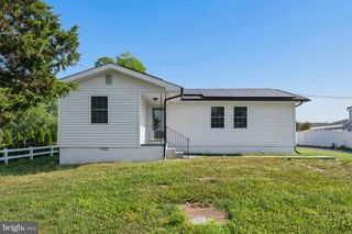 5941 BARTONSVILLE RD, Frederick, MD 21704