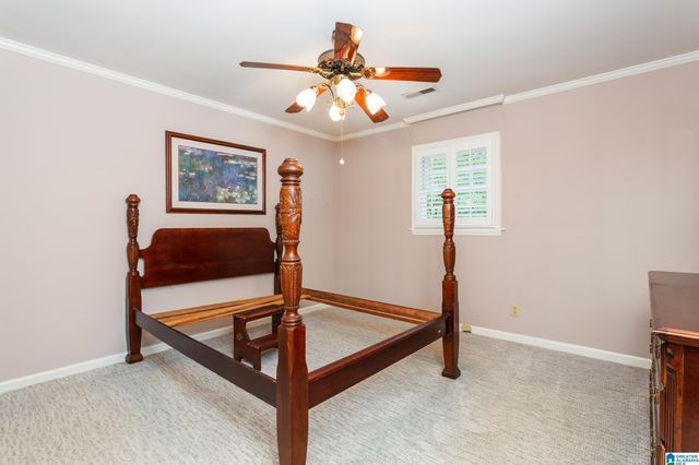 6 LANIER PLACE, Anniston, AL 36207