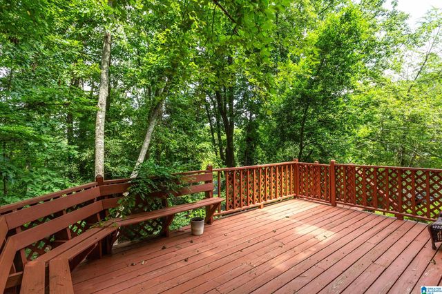 6 LANIER PLACE, Anniston, AL 36207