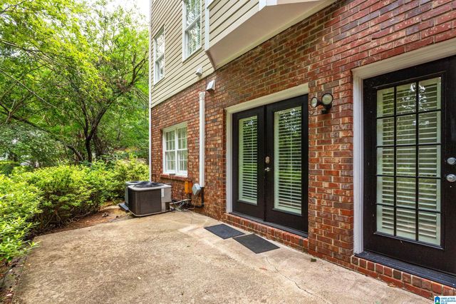 6 LANIER PLACE, Anniston, AL 36207