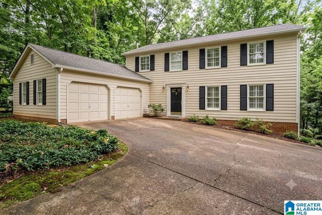 6 LANIER PLACE, Anniston, AL 36207