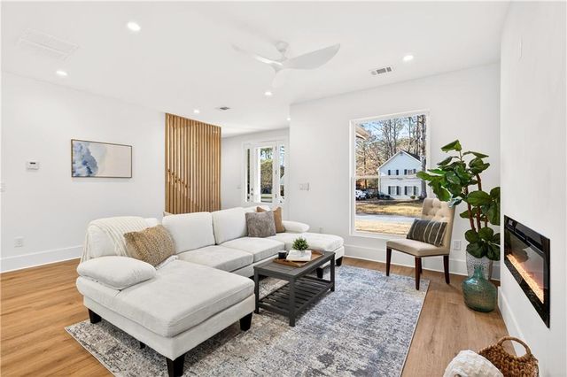 1843 Edington SW Road, Marietta, GA 30064