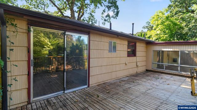 4316 10th Ct SE, Salem, OR 97302