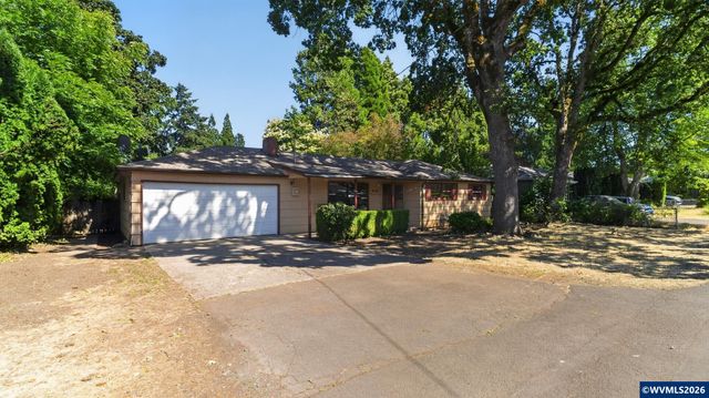 4316 10th Ct SE, Salem, OR 97302