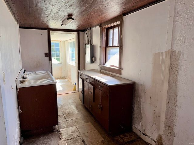 807 Prosperity Avenue, Evansville, IN 47713