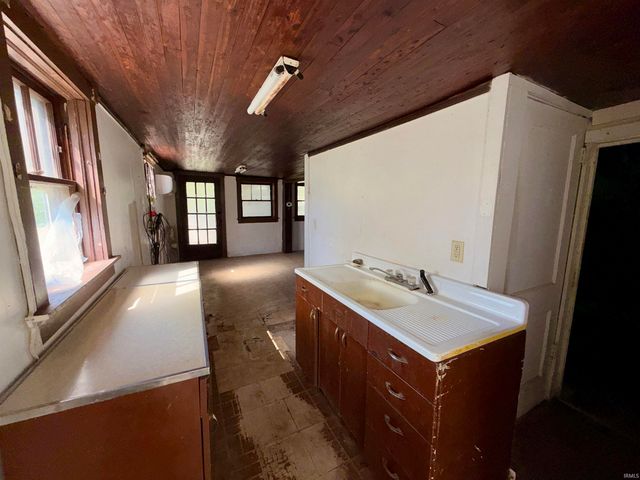 807 Prosperity Avenue, Evansville, IN 47713