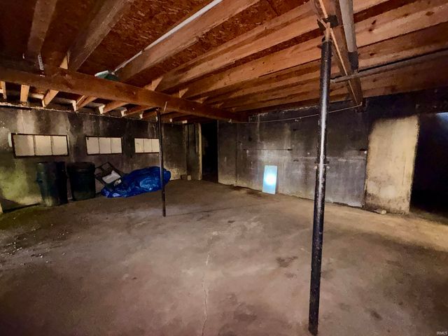 807 Prosperity Avenue, Evansville, IN 47713