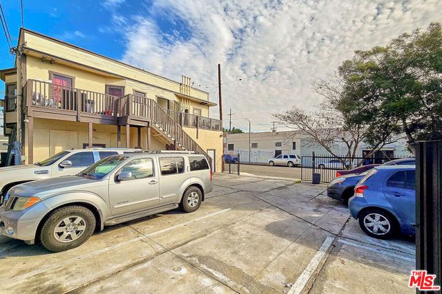 2972 W Pico Boulevard, Los Angeles, CA 90006