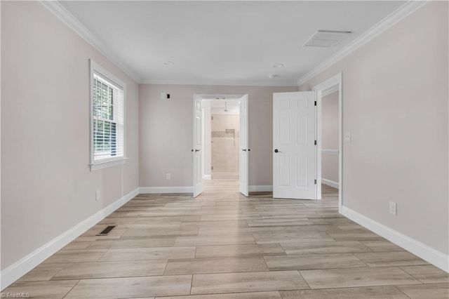 1900 Avis Drive, Greensboro, NC 27406