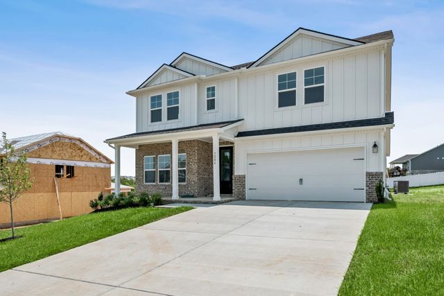 3204 Gravity Dr, Columbia, TN 38401