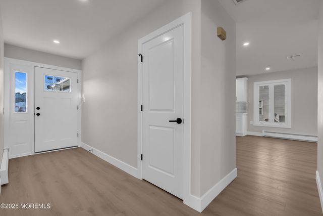 9 Gramercy Court, Toms River, NJ 08757