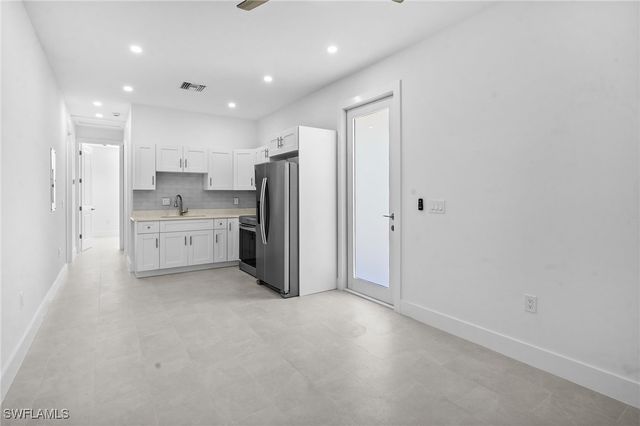 2936 40th AVE SE, Naples, FL 34117