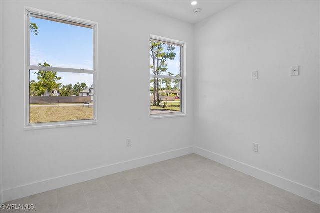 2936 40th AVE SE, Naples, FL 34117