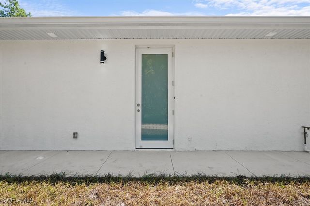 2936 40th AVE SE, Naples, FL 34117