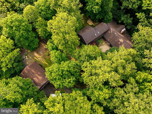 8425 MAUSEN LN, La Plata, MD 20646