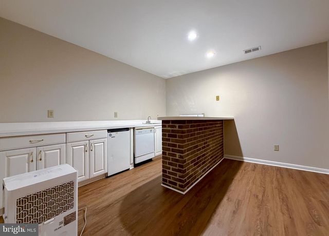 8425 MAUSEN LN, La Plata, MD 20646
