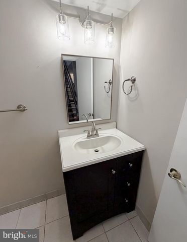 8425 MAUSEN LN, La Plata, MD 20646