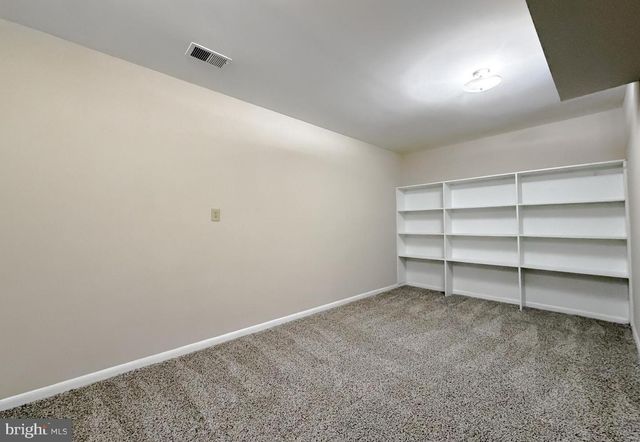 8425 MAUSEN LN, La Plata, MD 20646