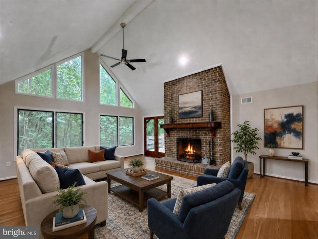 8425 MAUSEN LN, La Plata, MD 20646