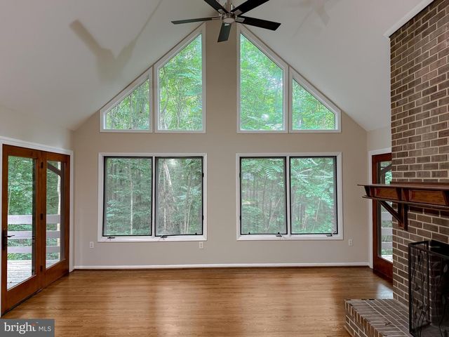 8425 MAUSEN LN, La Plata, MD 20646