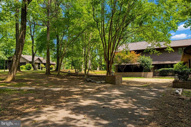 8425 MAUSEN LN, La Plata, MD 20646