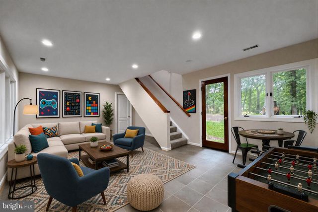 8425 MAUSEN LN, La Plata, MD 20646