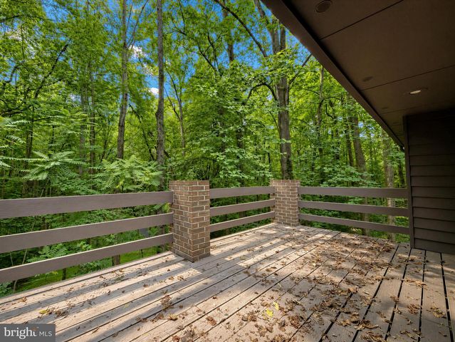 8425 MAUSEN LN, La Plata, MD 20646
