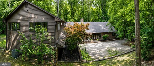 8425 MAUSEN LN, La Plata, MD 20646