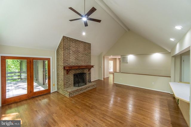 8425 MAUSEN LN, La Plata, MD 20646