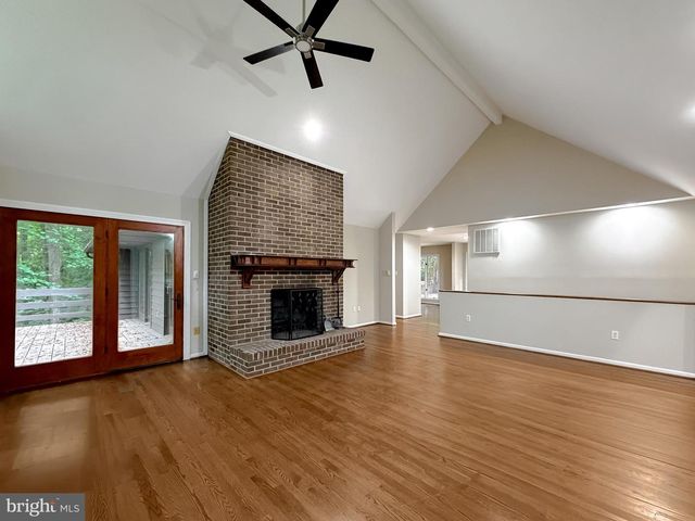 8425 MAUSEN LN, La Plata, MD 20646