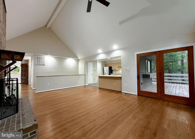 8425 MAUSEN LN, La Plata, MD 20646