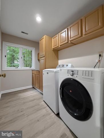 8425 MAUSEN LN, La Plata, MD 20646
