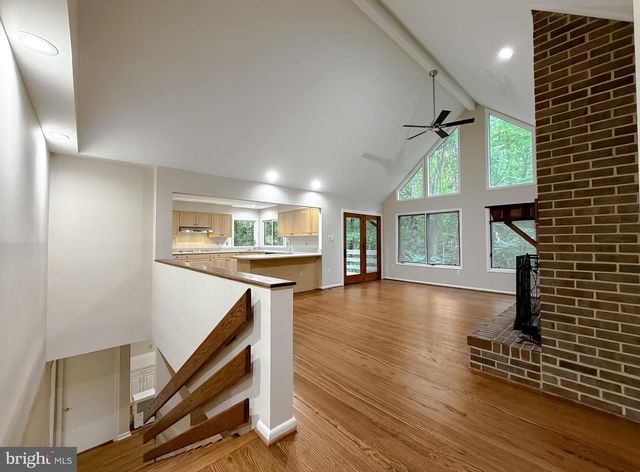 8425 MAUSEN LN, La Plata, MD 20646