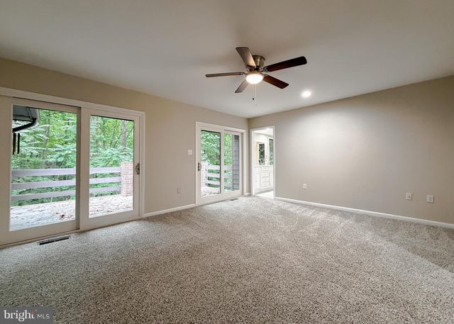 8425 MAUSEN LN, La Plata, MD 20646