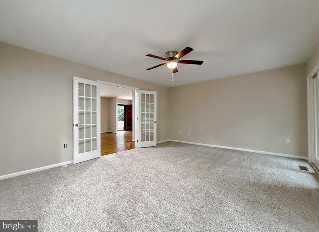 8425 MAUSEN LN, La Plata, MD 20646