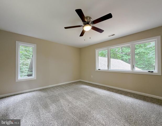 8425 MAUSEN LN, La Plata, MD 20646